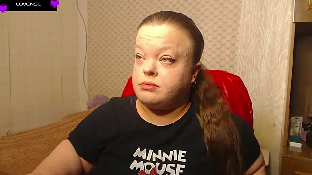 Janiffer MiMi online show from 11-15-25, 03:05