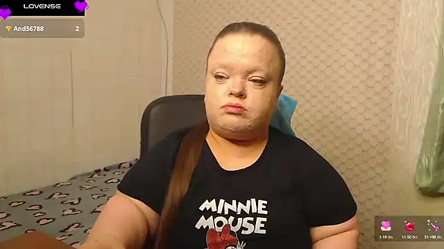 Janiffer MiMi online show from 04-15-26, 04:44