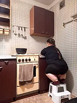 Janiffer MiMi online show from 11-25-25, 09:59