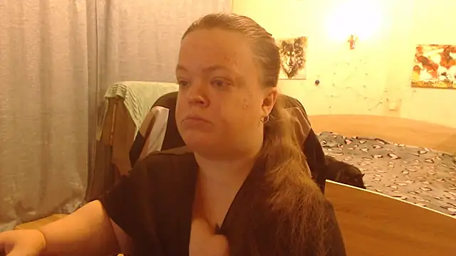 Janiffer MiMi online show from 02-27-25, 05:26