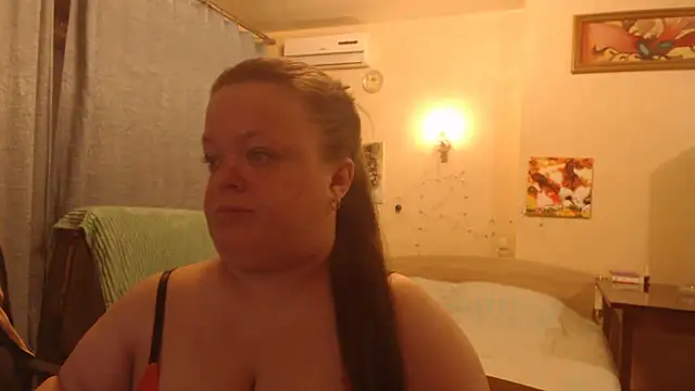 Janiffer MiMi online show from 03-18-25, 01:24