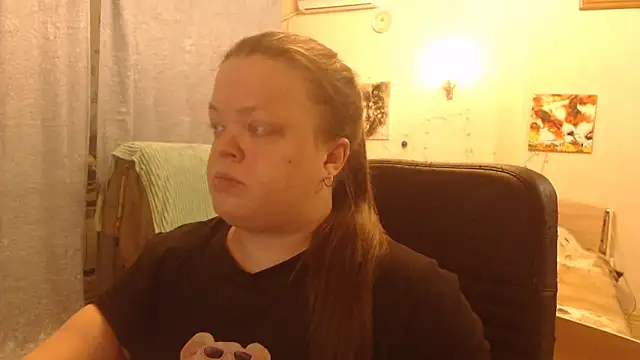 Janiffer MiMi online show from 02-18-25, 04:36