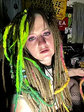 1-800-FUCKYOU online show from 10-22-25, 08:47