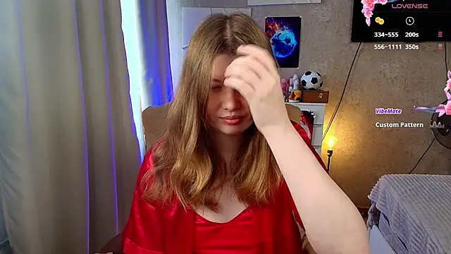 Snapshot of Vivian_cutie chatting on 07-03-26, 12:33 Vivian cutie online show from 07-03-26, 12:33