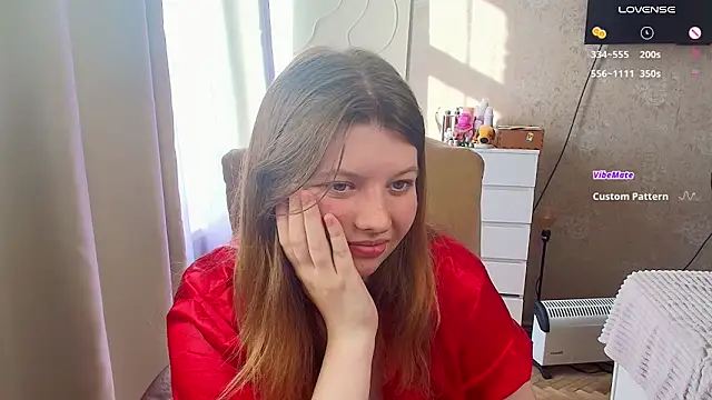 Snapshot of Vivian_cutie chatting on 06-19-26, 03:40 Vivian cutie online show from 06-19-26, 03:40