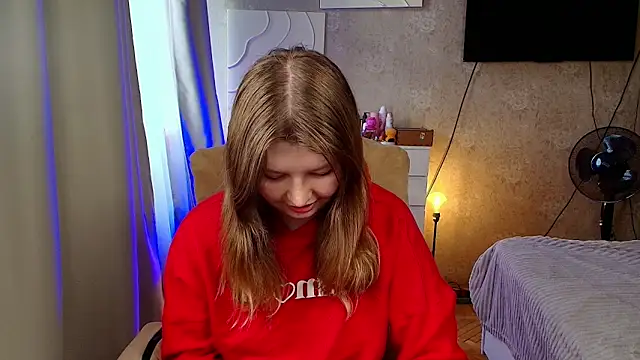 Vivian cutie online show from 05-15-26, 03:32