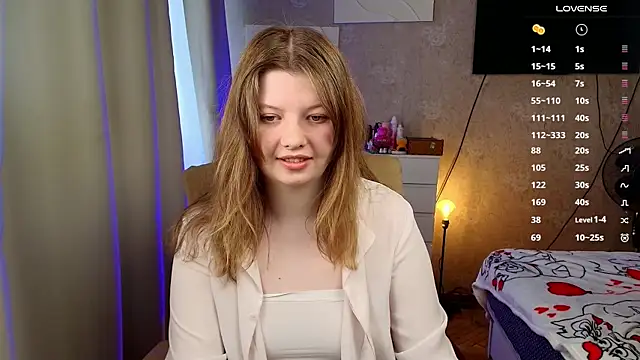 Snapshot of Vivian_cutie chatting on 04-26-26, 10:34 Vivian cutie online show from 04-26-26, 10:34