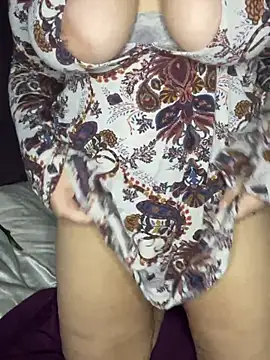 CamilaLovexoxo online show from 04-05-26, 01:07