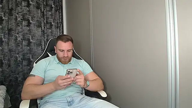 Thori92 online show from 11-21-25, 07:46