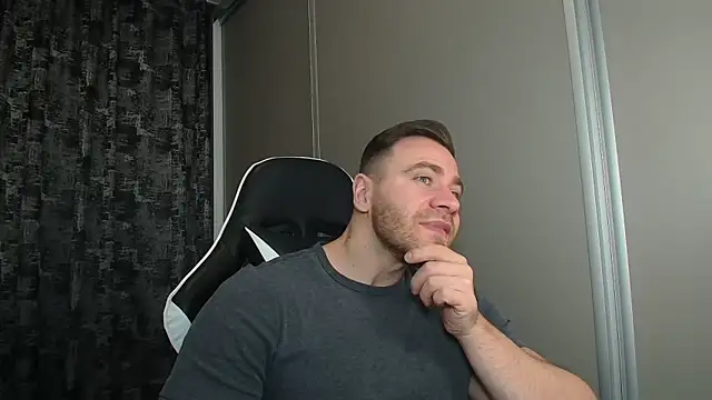 Thori92 online show from 03-19-26, 07:36