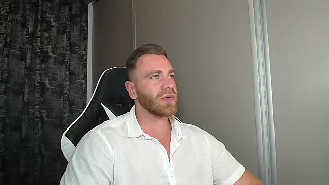 Thori92 online show from 06-21-26, 07:19