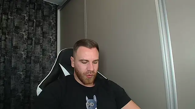 Thori92 online show from 11-07-25, 06:01