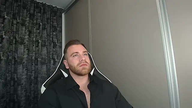 Thori92 online show from 10-24-25, 05:56