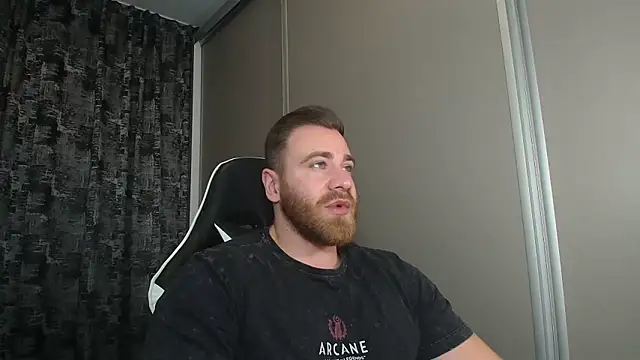 Thori92 online show from 12-01-25, 04:52