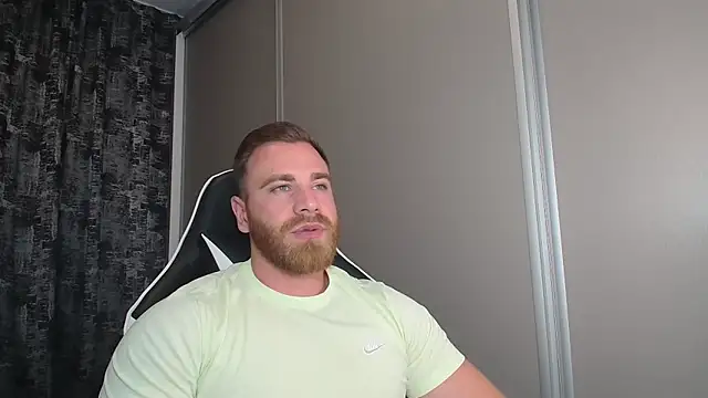 Thori92 online show from 09-08-25, 05:56