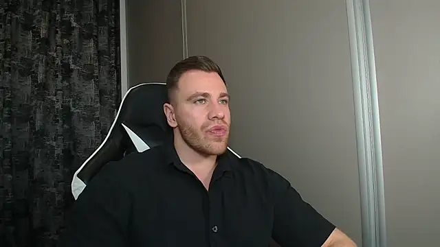 Thori92 online show from 03-03-26, 05:42