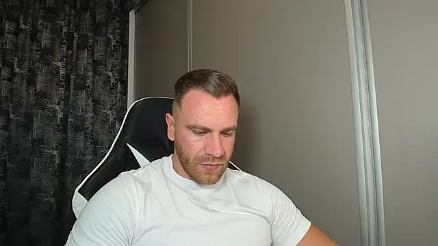 Thori92 online show from 07-16-26, 06:38