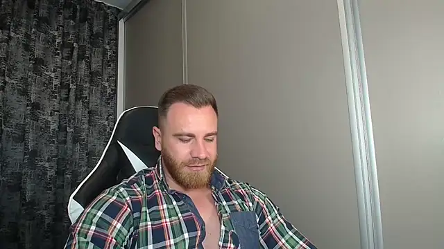 Thori92 online show from 09-14-25, 01:33