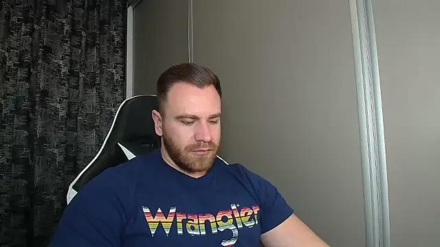 Thori92 online show from 01-08-26, 05:41