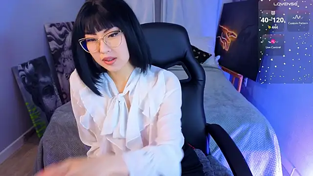 Snapshot of ValeryMur chatting on 07-10-26, 01:00 ValeryMur online show from 07-10-26, 01:00