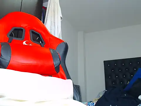 Snapshot of jeancarloscum12 chatting on 02-11-26, 11:48 jeancarloscum12 online show from 02-11-26, 11:48