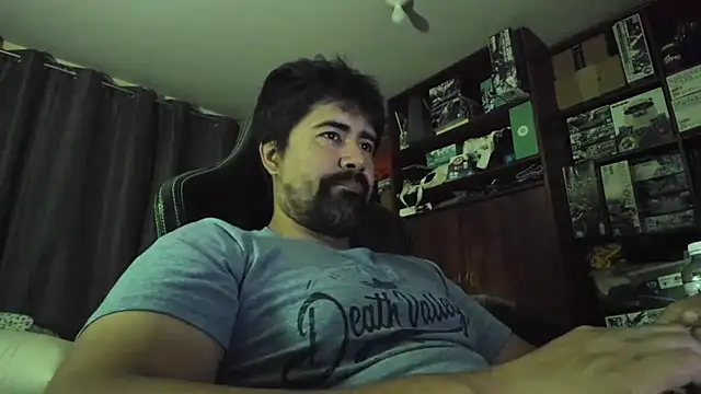 VonDoomdelToro online show from 06-10-26, 06:25