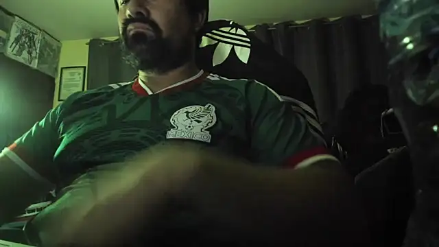 VonDoomdelToro online show from 06-19-26, 06:41