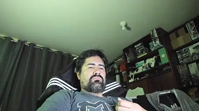 VonDoomdelToro online show from 06-15-26, 06:24