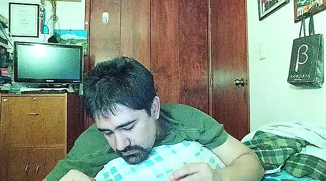 VonDoomdelToro online show from 02-19-25, 06:11