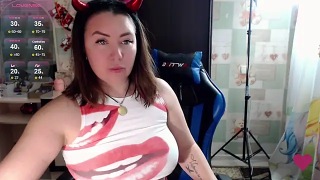 Korolek12 online show from 10-31-25, 04:36