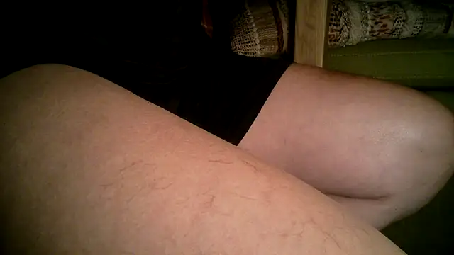 Snapshot of fusskuss2710 chatting on 02-23-25, 10:31 fusskuss2710 online show from 02-23-25, 10:31