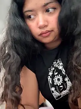 Peach Girll online show from 06-11-26, 03:20