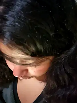 Peach Girll online show from 10-28-25, 10:47