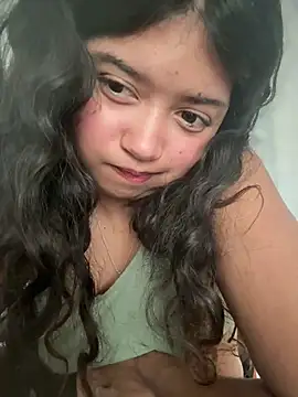 Peach Girll online show from 04-10-26, 08:05