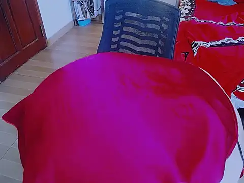 Snapshot of Makemypussysquirt-tsunami chatting on 03-16-26, 04:53 Makemypussysquirt-tsunami online show from 03-16-26, 04:53