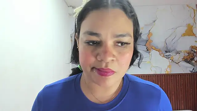 Cloe 35 online show from 11-08-25, 09:51