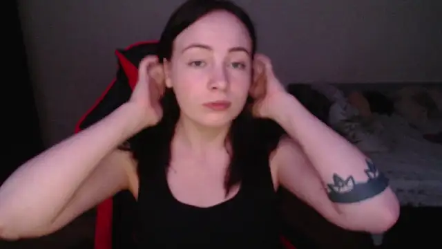 Laralianna online show from 11-11-25, 08:36