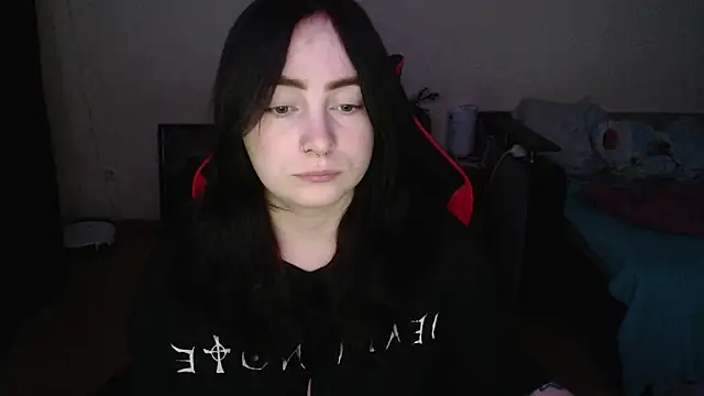 Laralianna online show from 02-12-26, 11:04