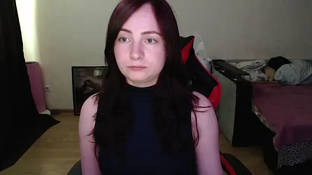Snapshot of Laralianna chatting on 06-30-26, 10:59 Laralianna online show from 06-30-26, 10:59