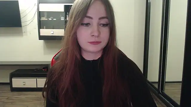Snapshot of Laralianna chatting on 02-20-25, 05:20 Laralianna online show from 02-20-25, 05:20