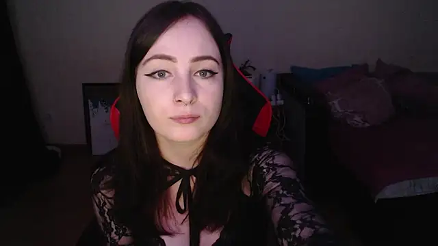 Laralianna online show from 01-06-26, 03:54