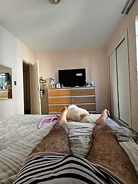 MysterBearMG online show from 04-05-26, 11:39