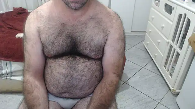 Snapshot of MysterBearMG chatting on 05-18-26, 02:12 MysterBearMG online show from 05-18-26, 02:12