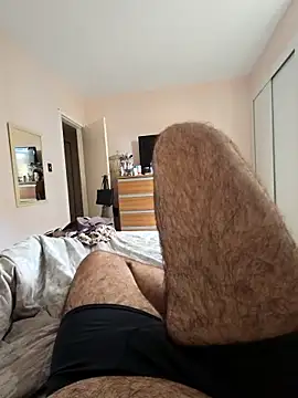 MysterBearMG online show from 12-01-25, 05:25