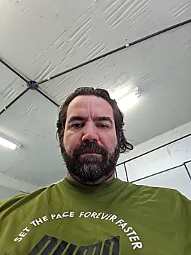 MysterBearMG online show from 10-01-25, 12:53