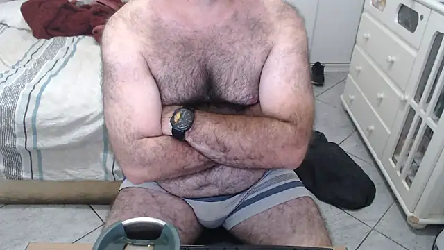 MysterBearMG online show from 04-09-26, 03:30