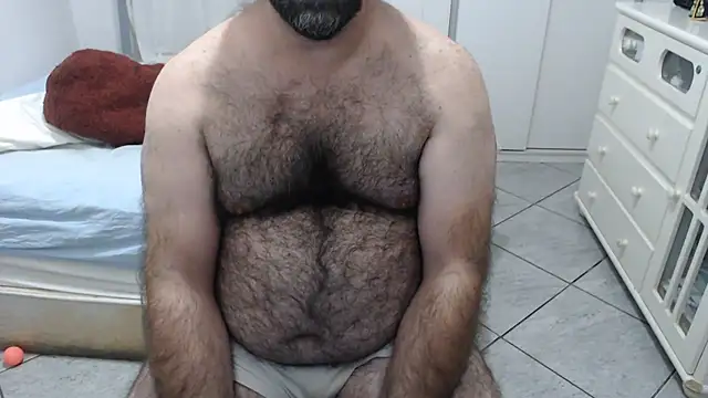 Snapshot of MysterBearMG chatting on 07-19-26, 02:20 MysterBearMG online show from 07-19-26, 02:20