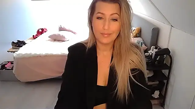 TessToy online show from 02-17-25, 09:46