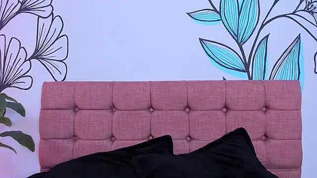 Snapshot of Sweet_Ariadna_ chatting on 02-26-25, 03:32 Sweet Ariadna online show from 02-26-25, 03:32