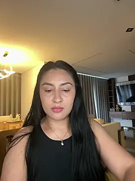 Snapshot of AnushaKumari chatting on 04-18-26, 06:43 AnushaKumari online show from 04-18-26, 06:43
